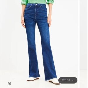 Curvy Fresh Cut High Rise Slim Flare Jeans In Dark Wash SIZE 32/14